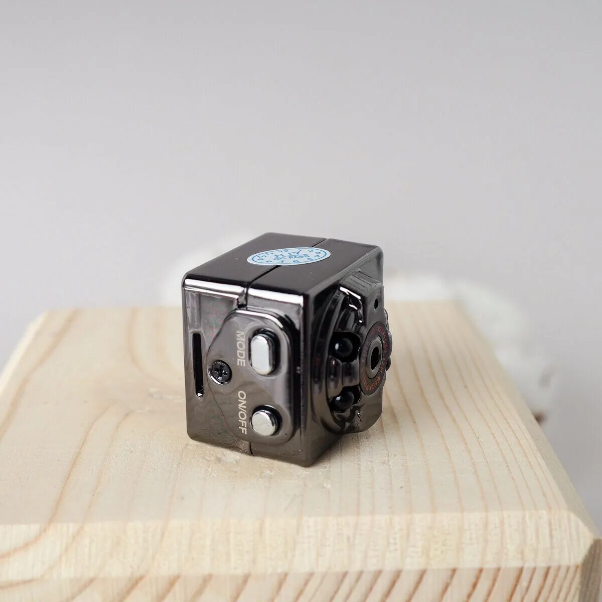 Мини камера видеорегистратор. Мини камера mini dv sq8. sq 08 камера. самый миниатюрный регистратор.