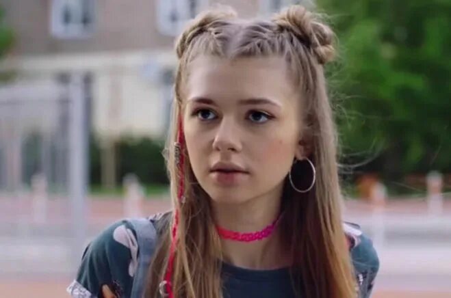 Нга из сериала жизнь актриса фото Кадры и фото из сериала Сестры