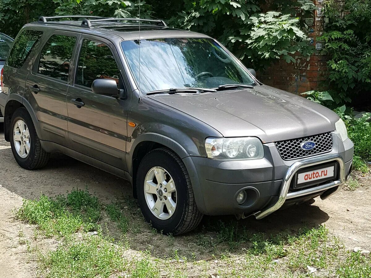 Форд маверик купить бу. Ford Maverick 2004. Форд Маверик 2004. Ford Maverick 2004 3.0. Ford Maverick 2004 года.