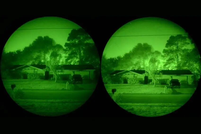 Night vision 2. Прицел ночного видения с тепловизором. Бинокль ночного видения ЭОП. ПНВ 4 линзы. Night Vision GX прибор ночного видения.