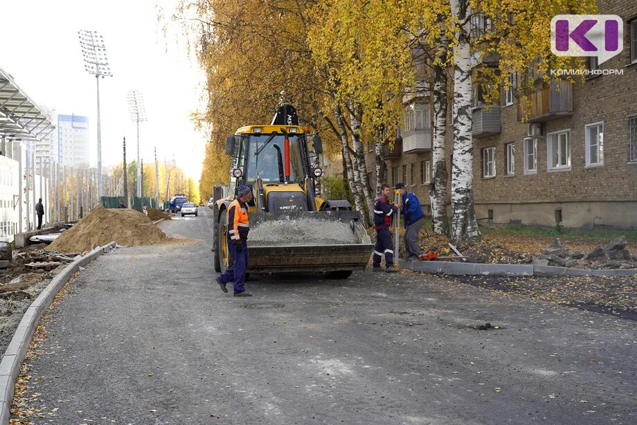 Работа сыктывкар эжва свежие вакансии. Ремонт дороги сыктывкар. ремонт дорожной сети сыктывкар.