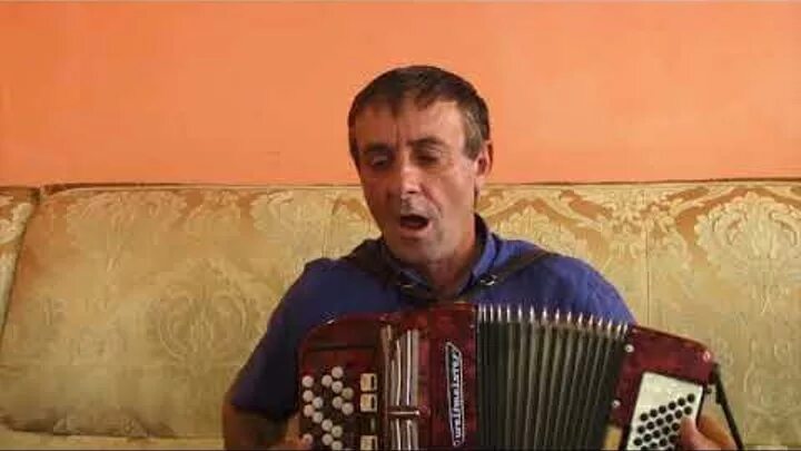 Аварцы на баяне зажигают. Аварские певцы. Аварская песня про семью. Баян аварские. Насрула расулов.