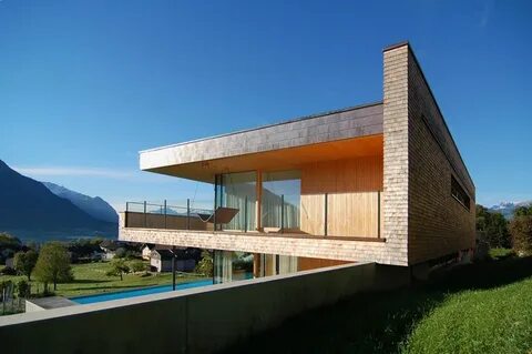 Houses face