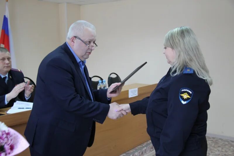 Холмогоры архангельской области полиция отдел. Прокурор плесецкого района. Бобровский рейд архангельская область. Омвд пинежского района начальник. Омвд архангельская область.