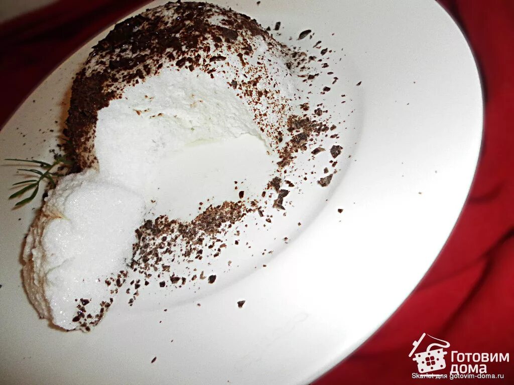 Снежки из белка. Десерт снежок. Снежки с шоколадом из белка. Снежки шоколадные десерт. Снежки десерт из детства.