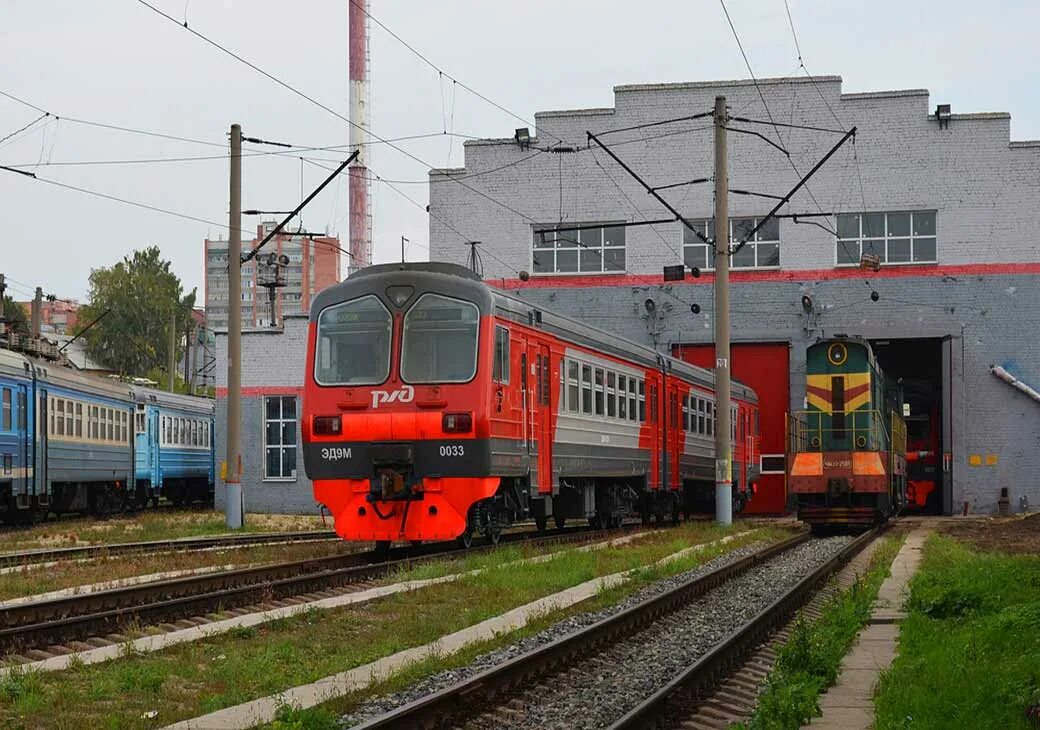 Депо электропоездов. Моторвагонное депо Казань ТЧ-17. Моторвагонное депо Новокузнецк. Моторвагонное депо Железнодорожная. Моторвагонное депо Сакмарская.