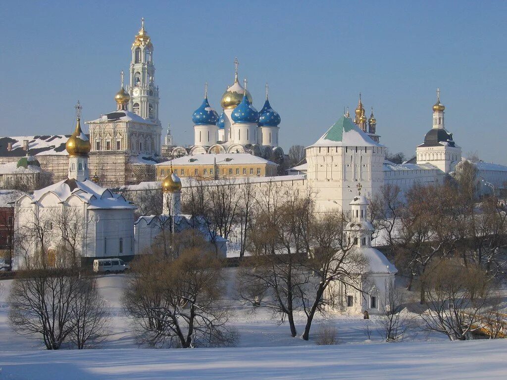 Сергиев Посад достопримечательности Троице Сергиева Лавра. Сергиев Посад доспромичательности. Сергиев Посад климат. Sergiev Posad достопримечательности.