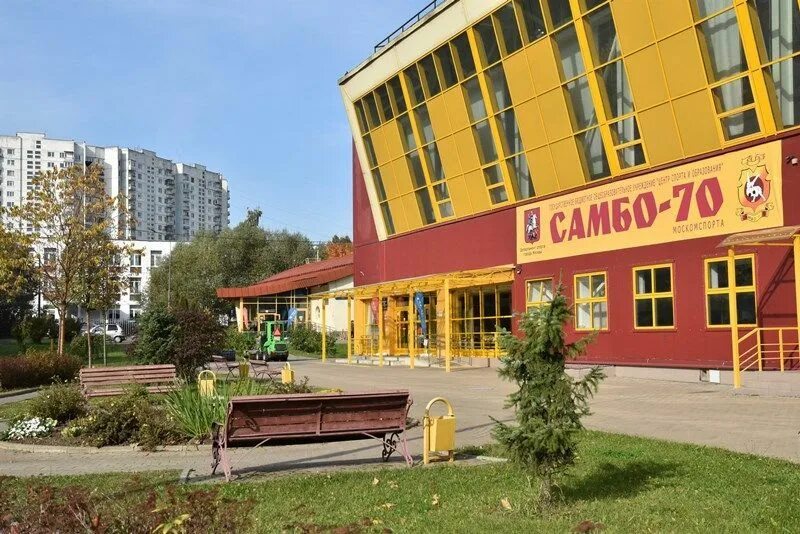 Ясенево 24. Самбо-70 Ясенево. Самбо 70, Москва, Вильнюсская улица. Бассейн самбо 70 Ясенево Вильнюсская. Самбо 70 Вильнюсская 6.