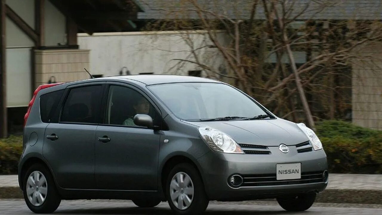 Ниссан ноут е11 2008. Ниссан ноут е11 2008. 6. Nissan note ze11. Ниссан ноут 1 поколение.