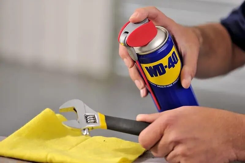 Wd 40 это. WD 40. WD-40-02s. Спрей WD-40. WD-40 300.