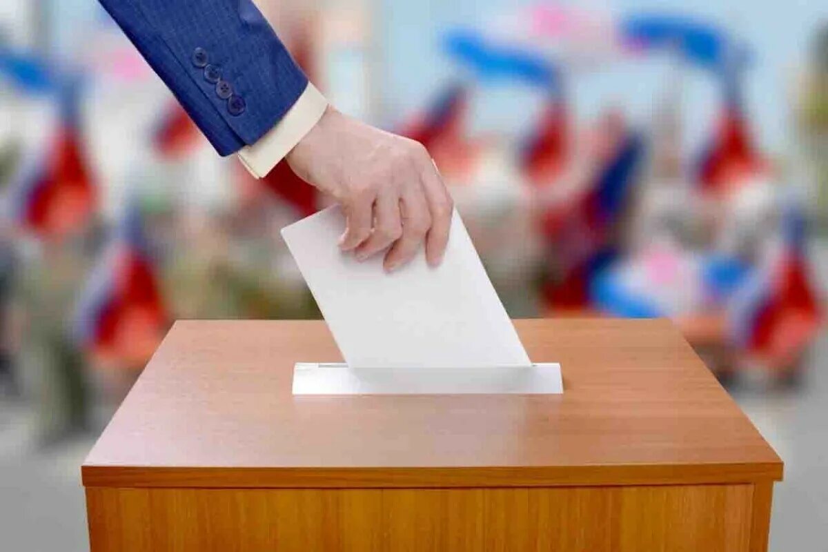 Референдум в Узбекистане 2023. Урна для голосования. Выборы урна для голосования. Урна для бюллетеней.