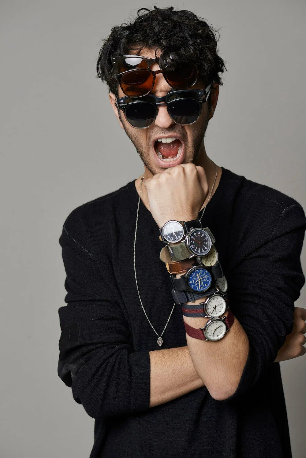 Алекс вулф и нат вулф. Слушать алекса вулф. Бог рока. Alex wolf. Алекс вулф фото.