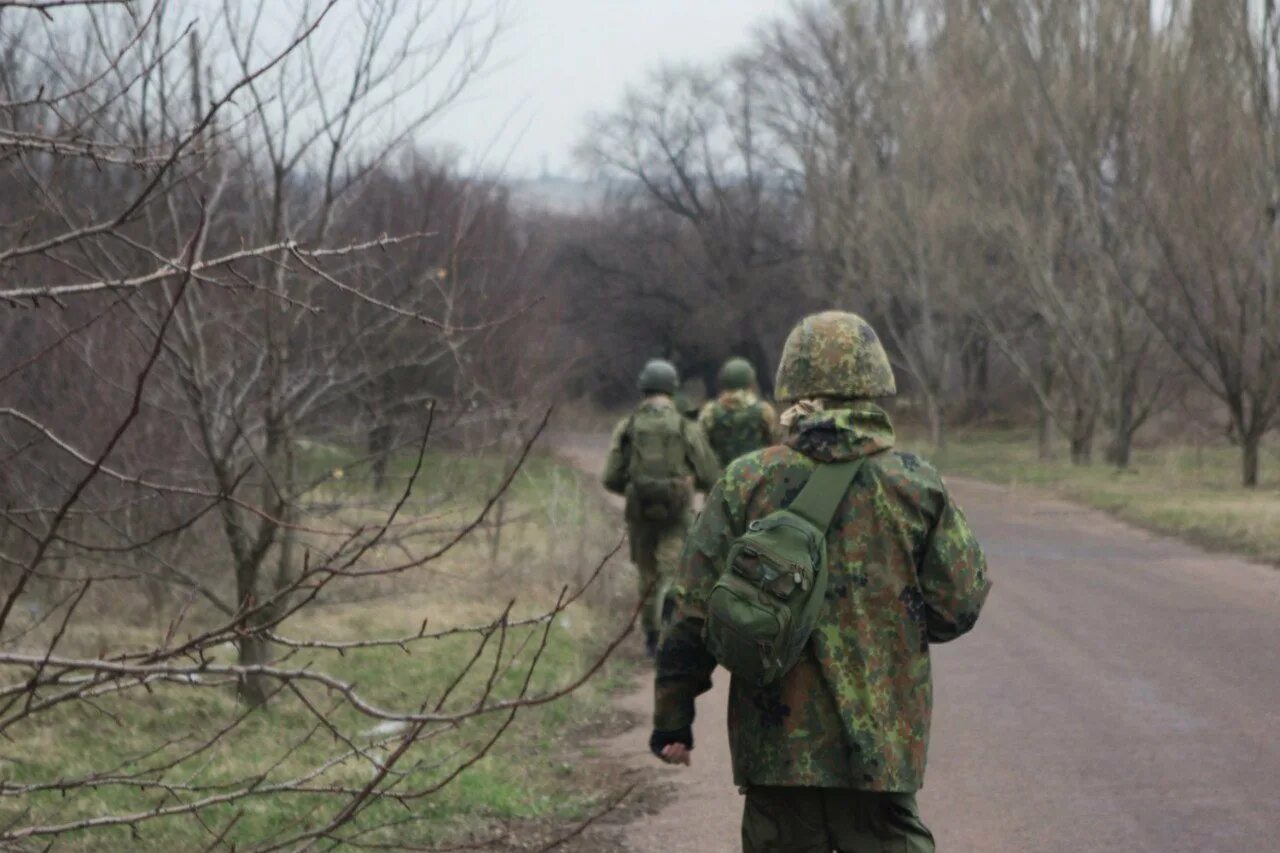 Ситуация на фронте сейчас видео. Войска в Зайцево. Последние Сводки с фронта Юго Востока Украины. Учение в Зайцево.