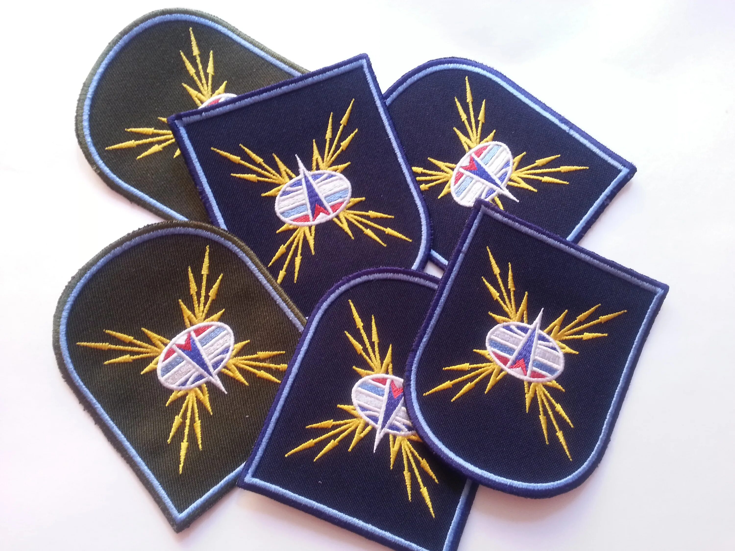 машинка для вышивки шевронов. шевроны вышивка машинная. шеврон вышивка. шеврон вышивка. квр шеврон вышивка.