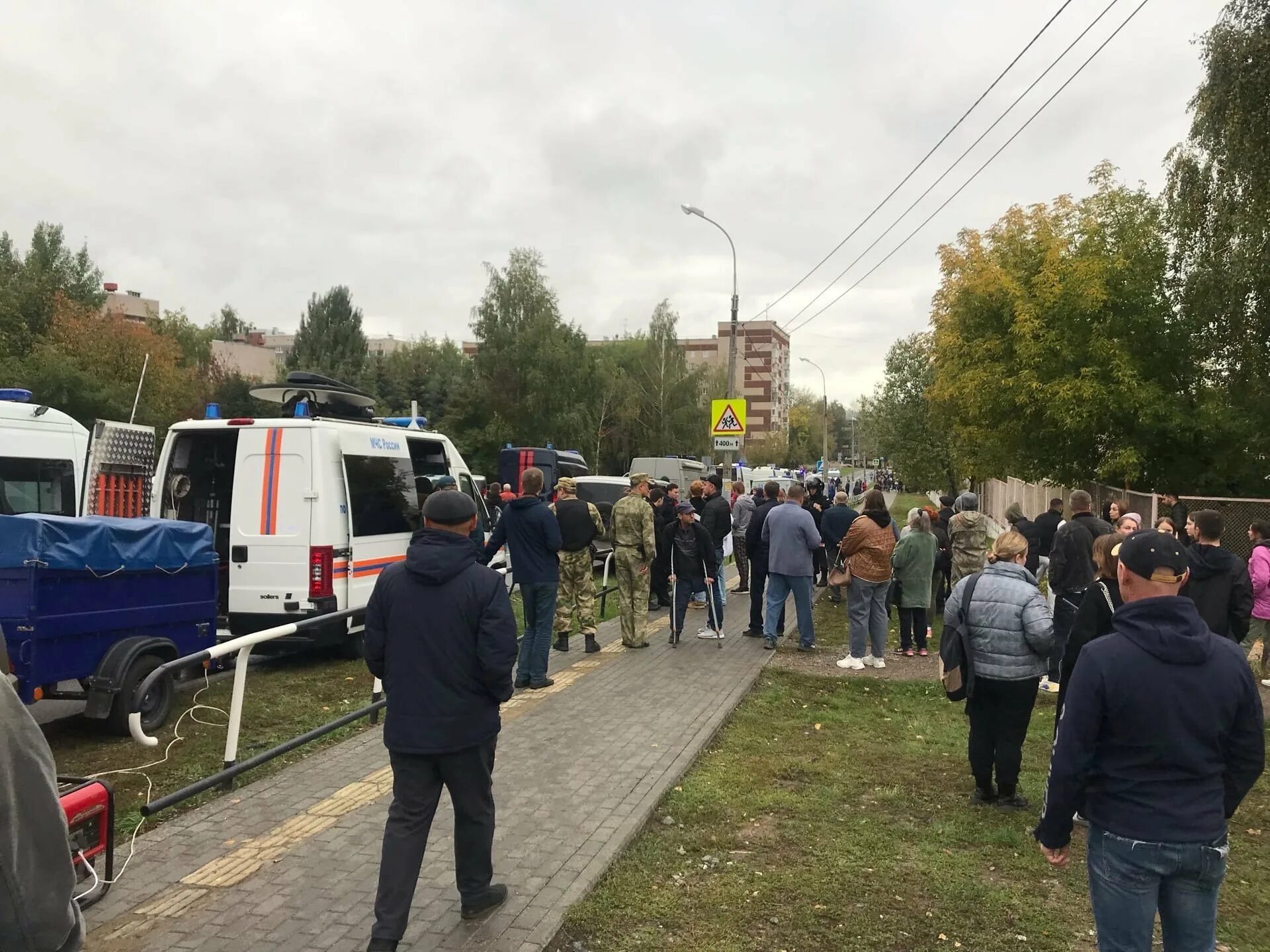 Главные новости за неделю в мире. Ижевск стрельба в школе 2022. Ижевск 26.09.2022 стрельба. Ижевск школа 88 стрельба. Нападение на школу в Ижевске 2022.