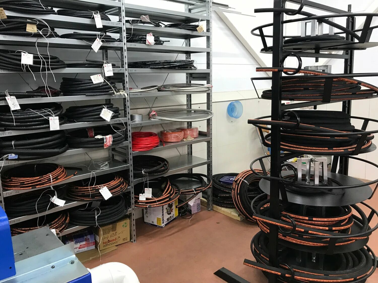 Разматыватель sr8 для рвд. Гидравия спб. Выездная мастерская рвд. Кп сервис шлангов. Сервис шлангов санкт петербург.