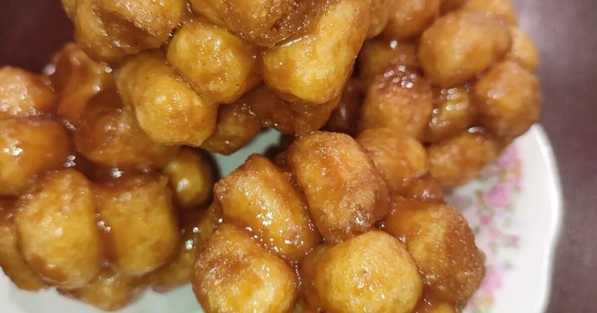 кукурузные палочки с ирисками. кукурузные палочки с ирисками. торт муравейник с кукурузными палочками. чак чак муравейник. чак чак из кукурузных палочек и ирисок.