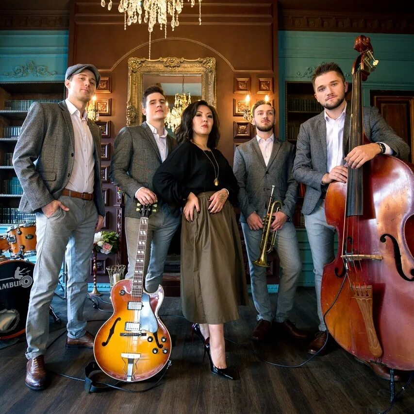 Джаз бэнд группа. Jazz Band группа СПБ. Jazz Band кавер группа. Джазовый бэнд Вечерний Ургант