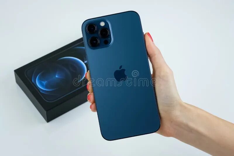 iPhone 12 Pro Max, 256 ГБ купить в Омске Электроника Авито