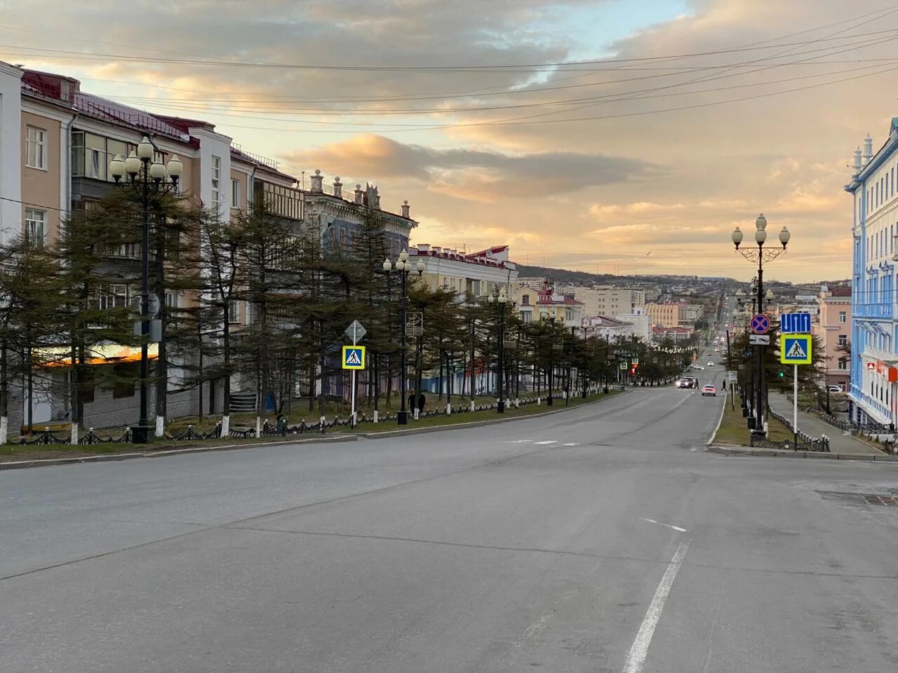 Ситцевый городок магадан улица. Магадан проспект Ленина. Магадан Саратов. Магадан улицы. Магадан достопримечательности города.