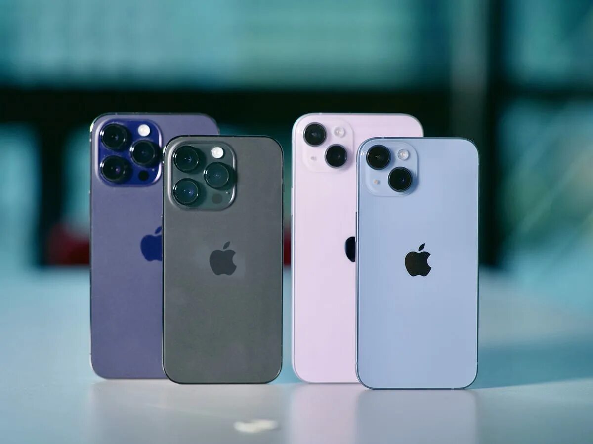 Японский iphone 15. Iphone 15 Pro Max. Iphone 15 и 15 Pro. Панель айфона 15.