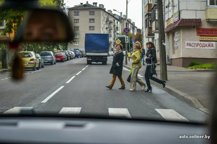 Нарушение правил пешеходом. Нарушения пешеходов. Нарушение правил пешеходами. Пешеходы нарушают. Нарушение ПДД пешеходом.