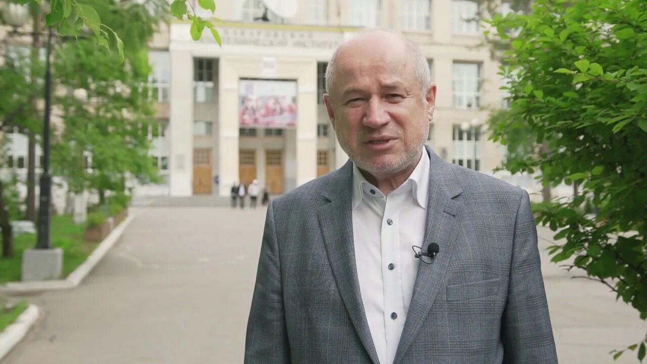 Ректор тогу. Зубарев тогу. ректор тогу 2025. ректор тихоокеанского университета. булгаков ректор тогу.