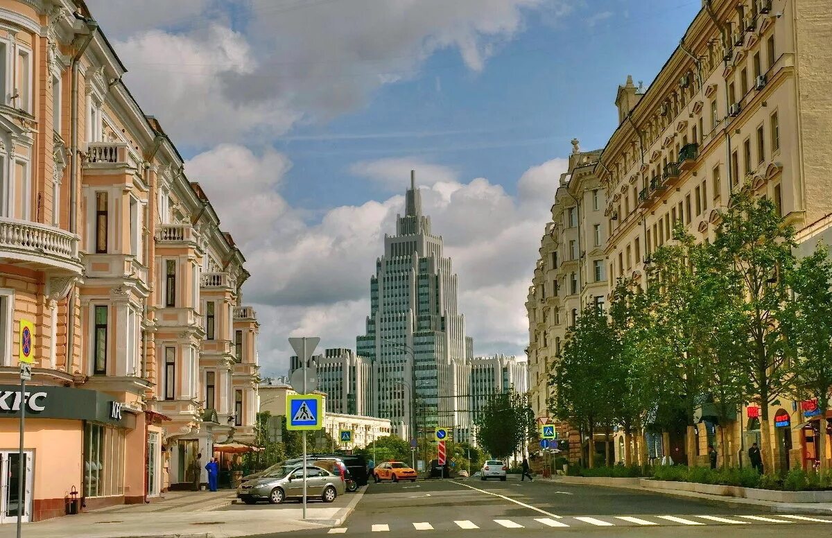 Садовая триумфальная фото. Садовая-триумфальная улица. садовая улица москва. москва садово триумфальная. садово-триумфальная 1013.