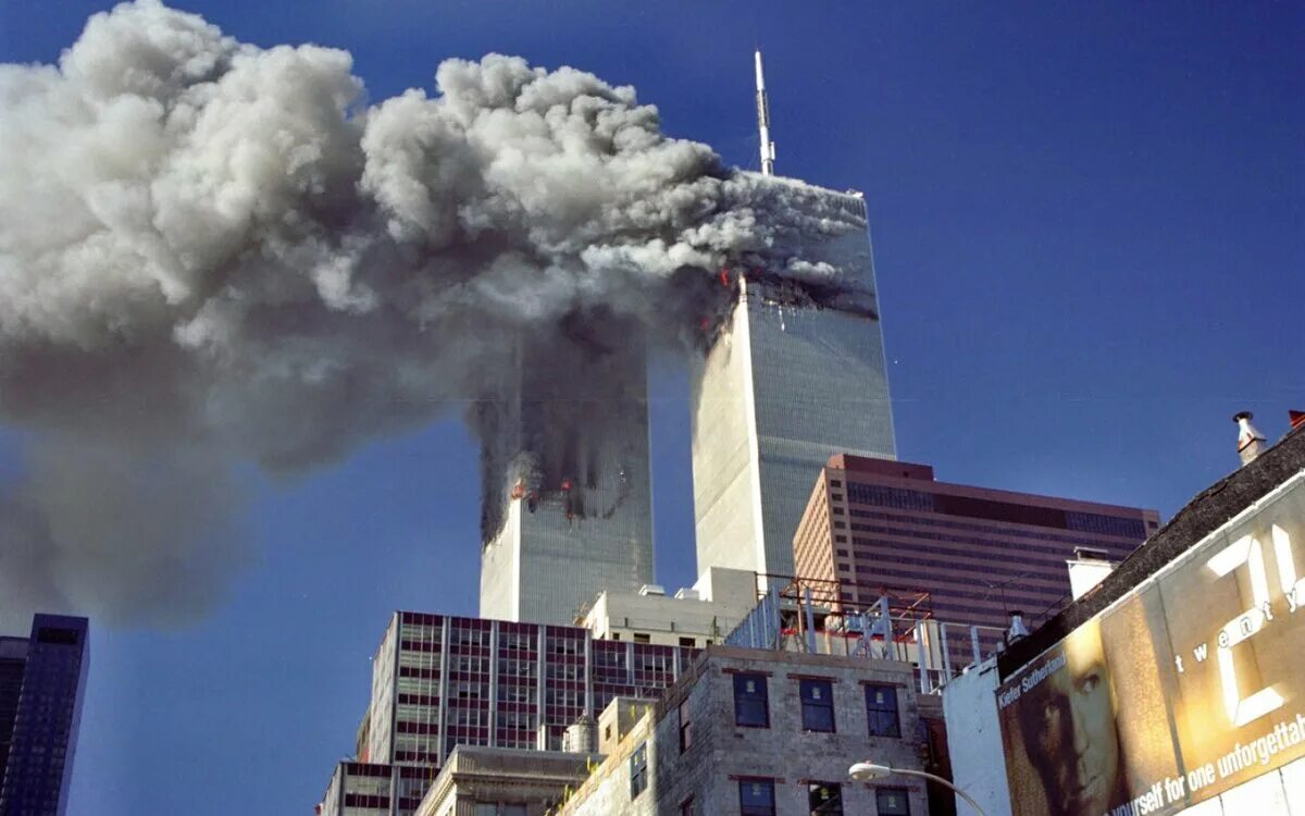 Небоскребы 2001. Башни ВТЦ 11 сентября 2001. ВТЦ Нью-Йорк 2001. Всемирный торговый центр в Нью-Йорке 11 сентября. ВТЦ Нью-Йорк башни Близнецы 2001.