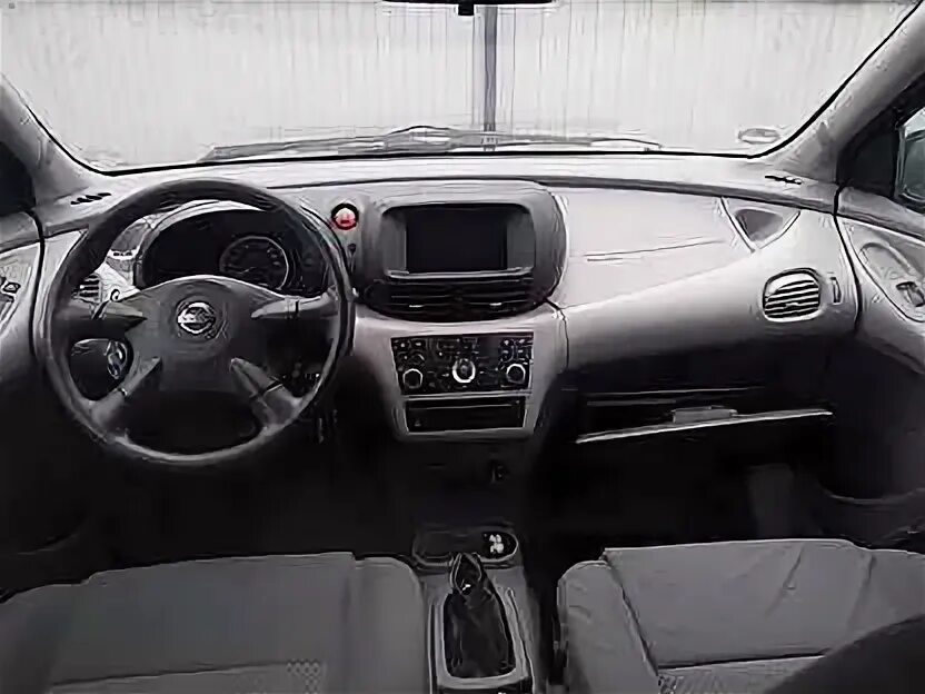 Ниссан тино 2000 салон. 2. Ниссан тино 2001 салон. Nissan almera tino 2001 салон. Nissan tino 2000.