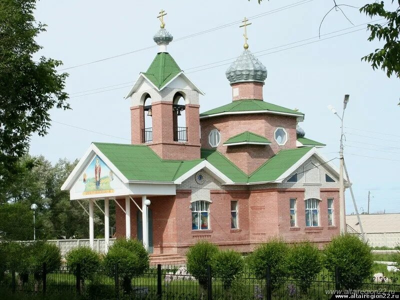 Горняк Локтевский район Алтайский край Церковь. Никольский храм Горняк Локтевский район. Город Горняк Алтайский край Локтевский район храм. Церковь Горняк Локтевский район.