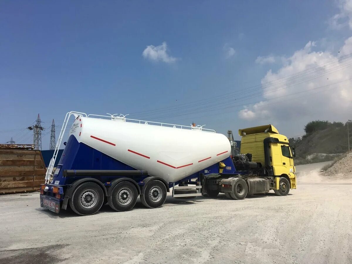 Hastrailer gutewolf. Самосвал с песком. Перевозка навалочных грузов. Перевозка навалочных грузов. Shaanxi shacman f3000.