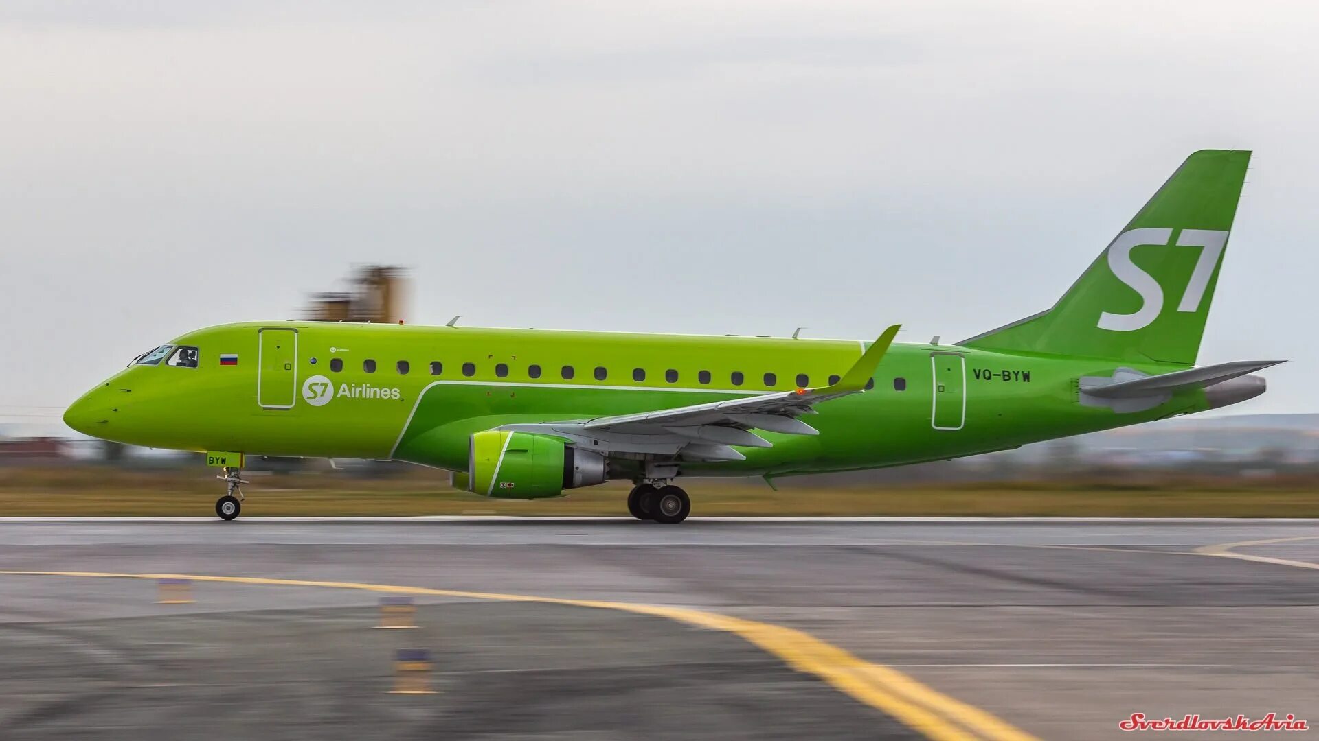 Embraer 170 s7. Embraer e170 s7. Эмбраер 170. Embraer ERJ-170 самолет.