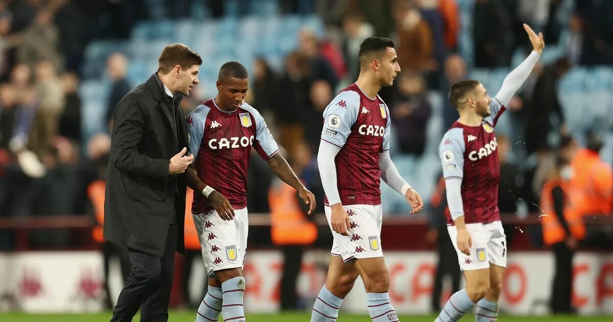 Coutinho в астон вилла. Астон вилла лиллем. Астон вилла. Aston villa vs monaco. Астон вилла лиллем.