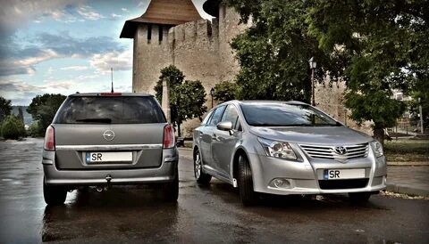 Тойота авенсис 2010