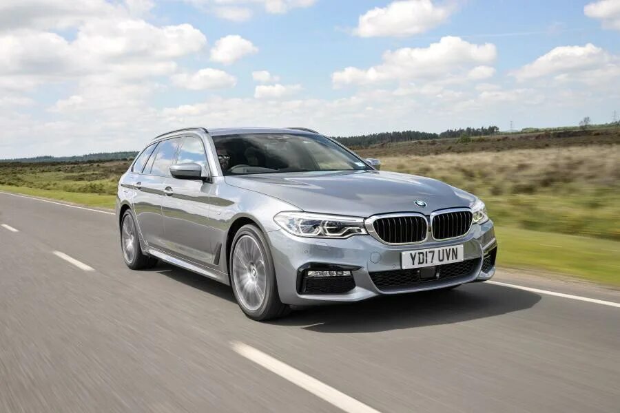 Bmw 520d m sport. Bmw 520d xdrive. Bmw 5 series 520. Бмв 520 d 2019. 664m bmw g30.