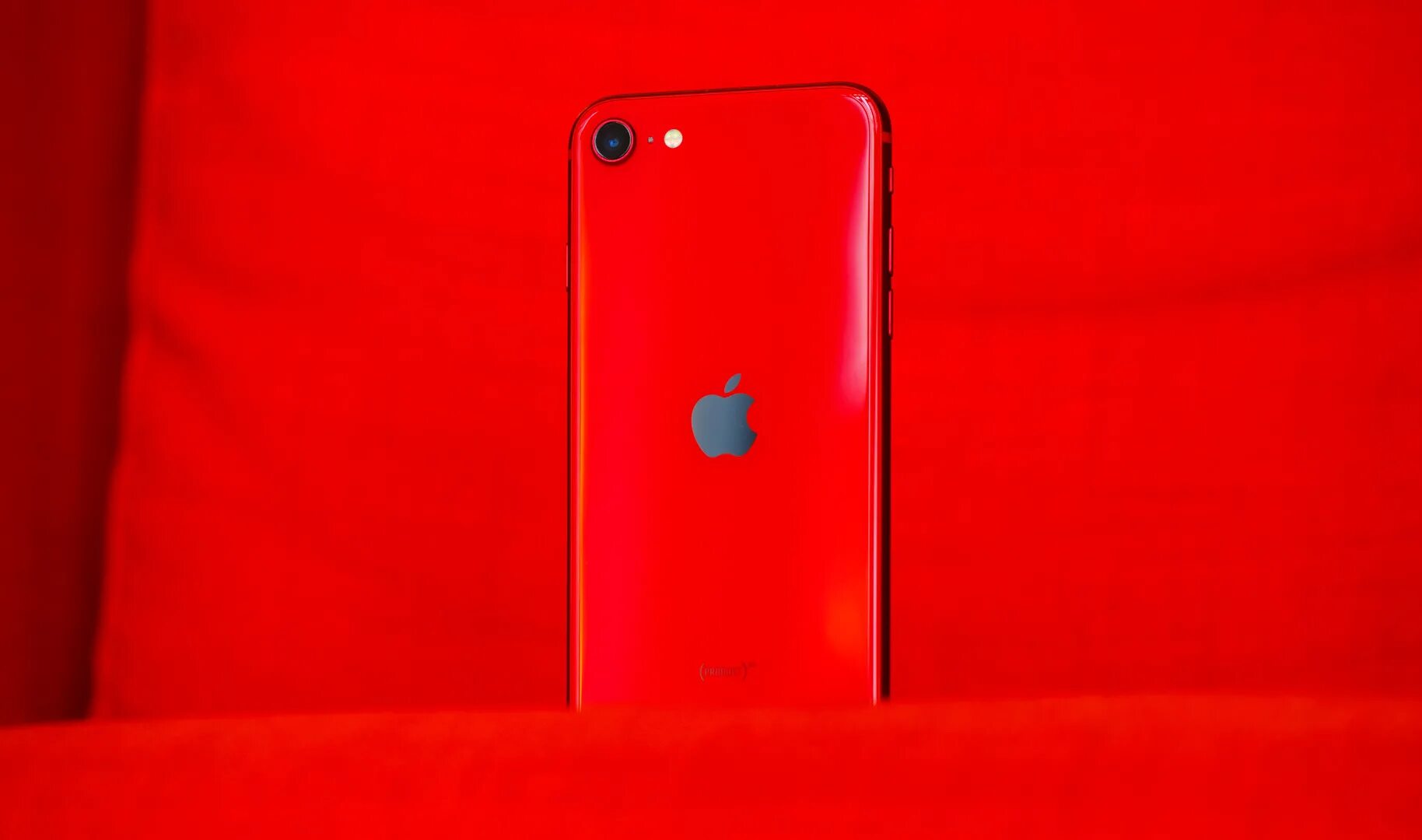 Iphone se 2022 product Red. Iphone se 2022 красный. Iphone se 2020 Red. Iphone se 2020 product Red. Apple se 2024