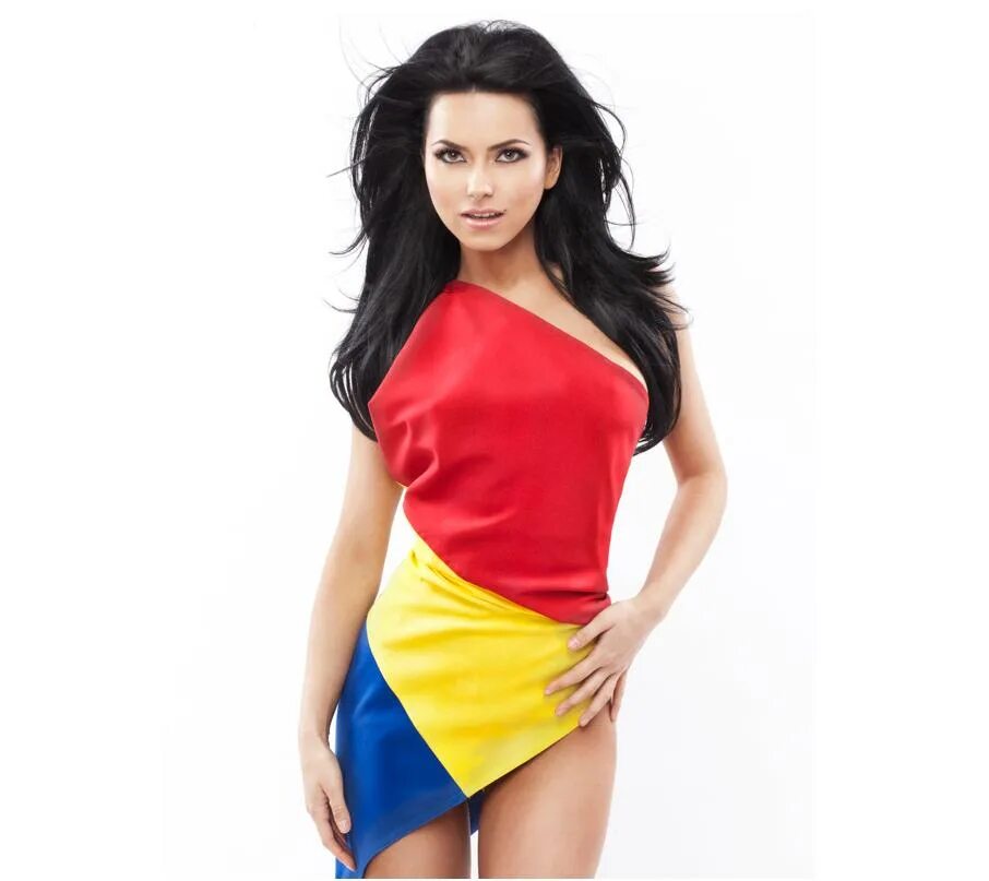 Inna women. Inna певица. Inna певица 2020. Inna певица. Inna singer.