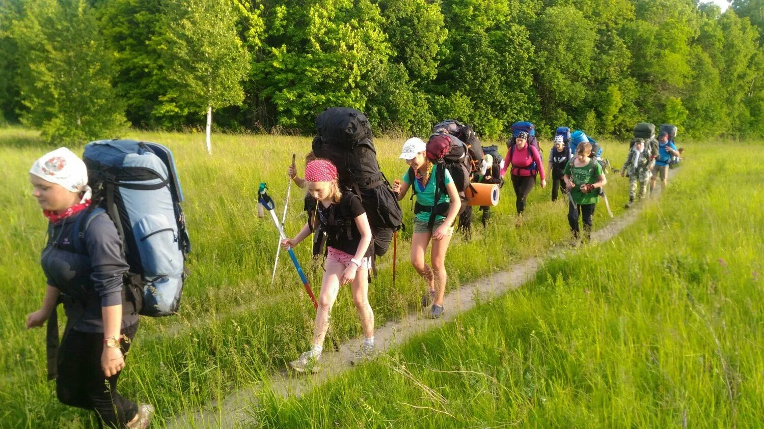 Логотип столица детского туризма. Детский туризм чувашия. Детский туристический клуб. Столица детского туризма. Столица детского туризма.