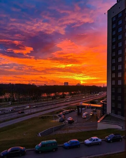 Минск закат качество. Закат минск. Минск закат. Обои закат минск лунинец. Минск рассвет.