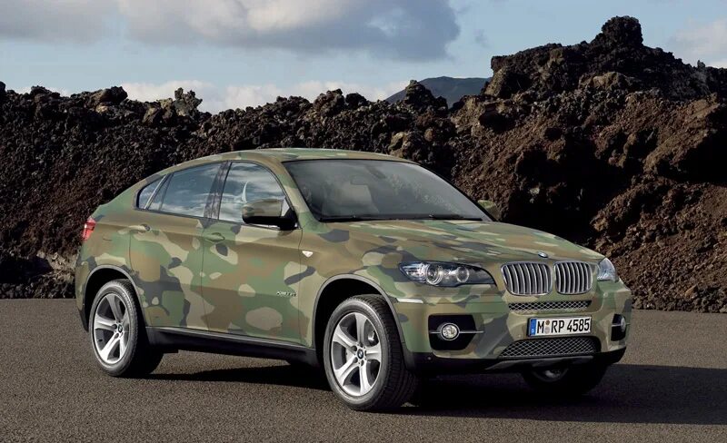 Бмв хаки. БМВ x6 хаки. BMW x6 цвет хаки. БМВ х5 хаки. БМВ х5 цвет хаки.