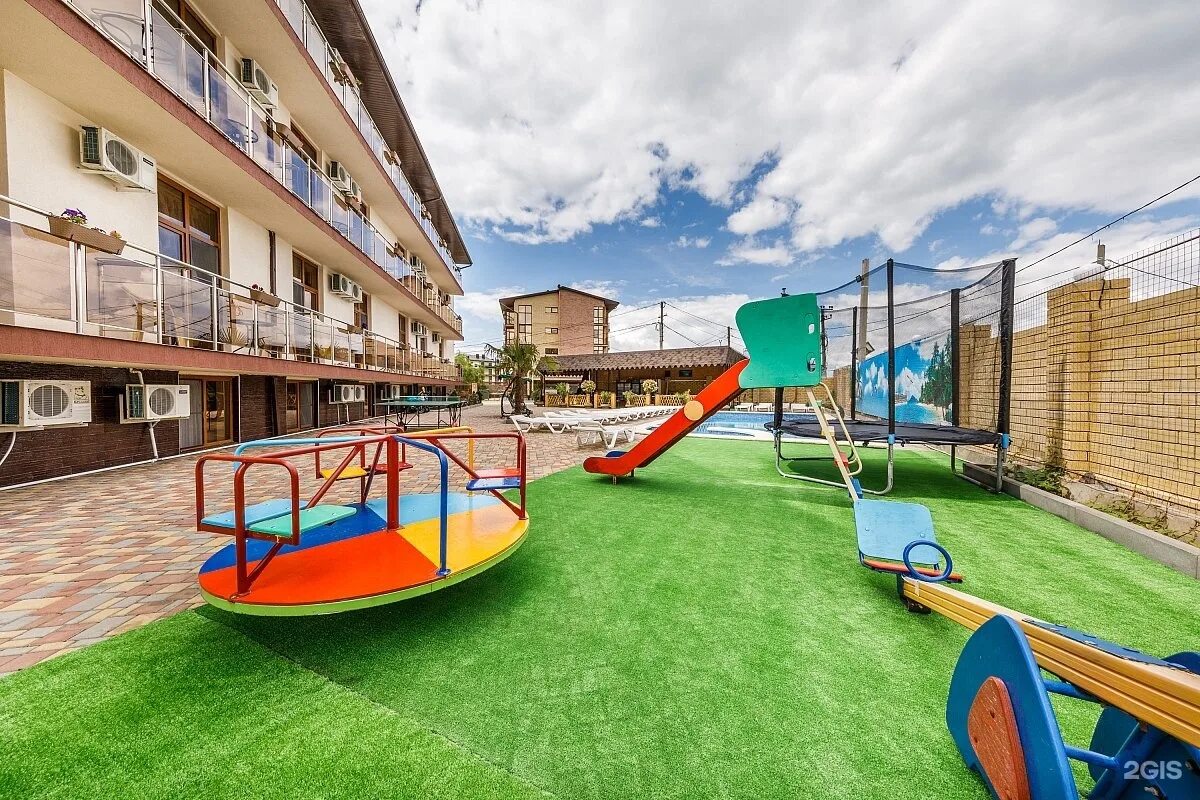 Арт лайф анапа. Си лайф джемете. Арт лайф витязево. Арт лайф анапа отель. Гостевой дом престиж витязево.