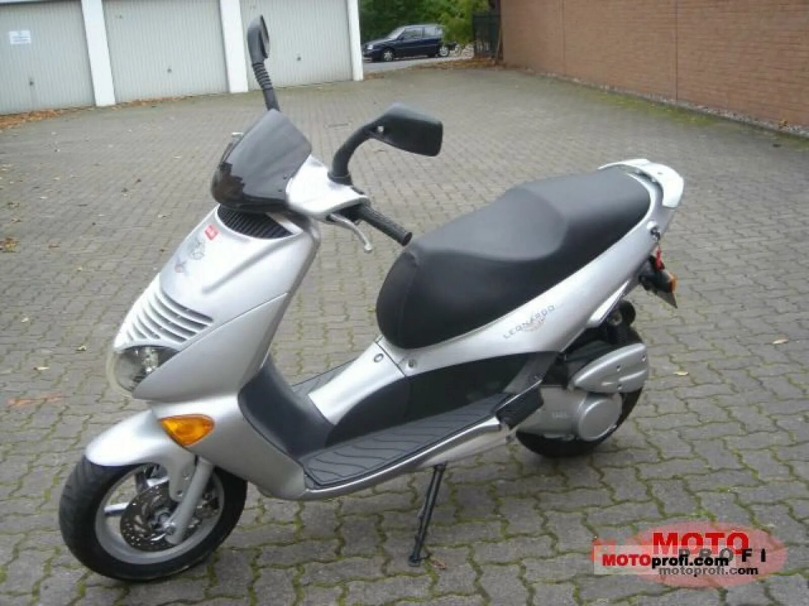Априлия леонардо 150. Aprilia leonardo. Априлия rs 125 1999 скутер. Априлия леонардо 250. Aprilia leonardo 125.