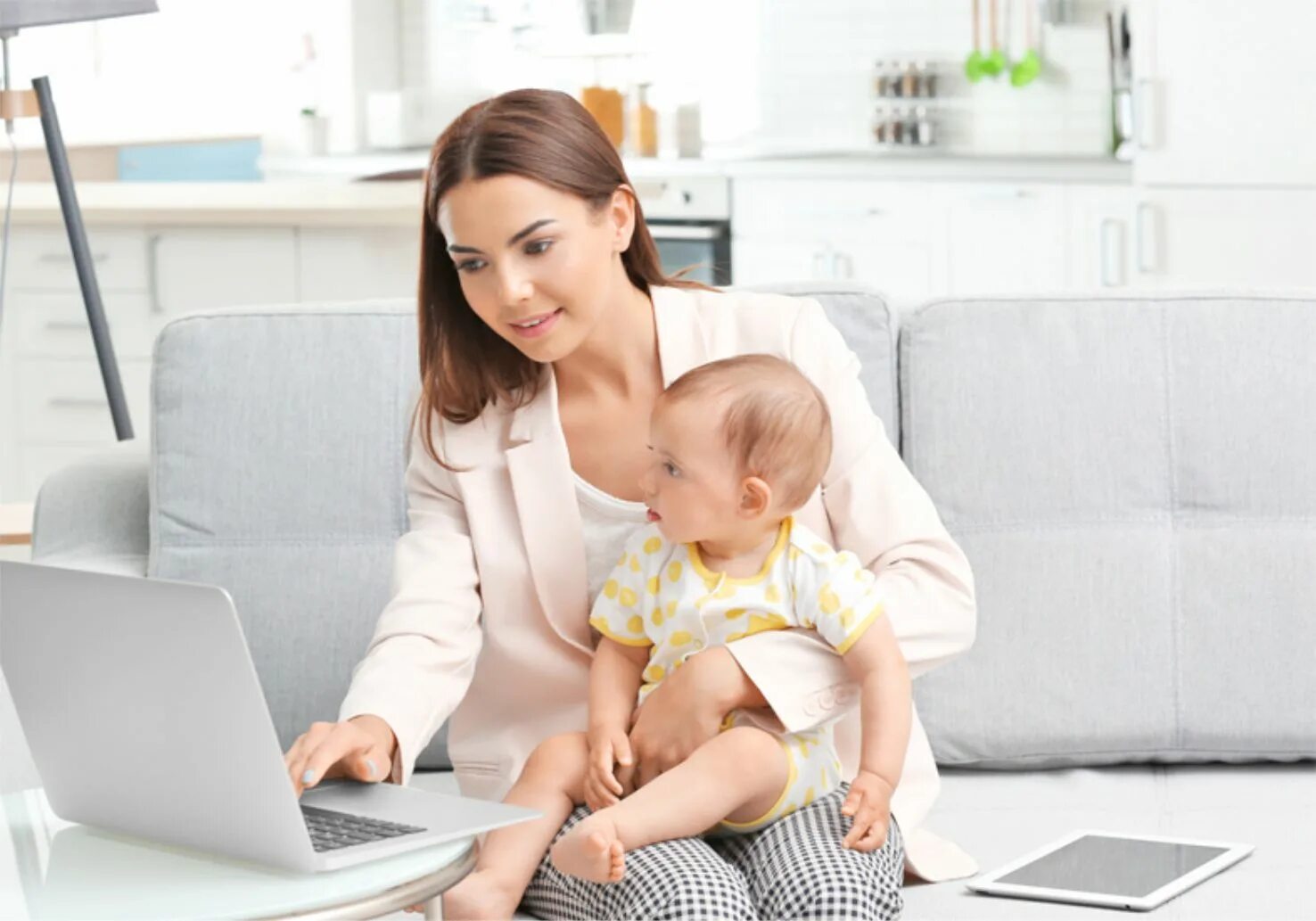 Вверх по карьерной лестнице. Забота о стариках. Успех в карьере. Повышение по уходу. Повышение по уходу.