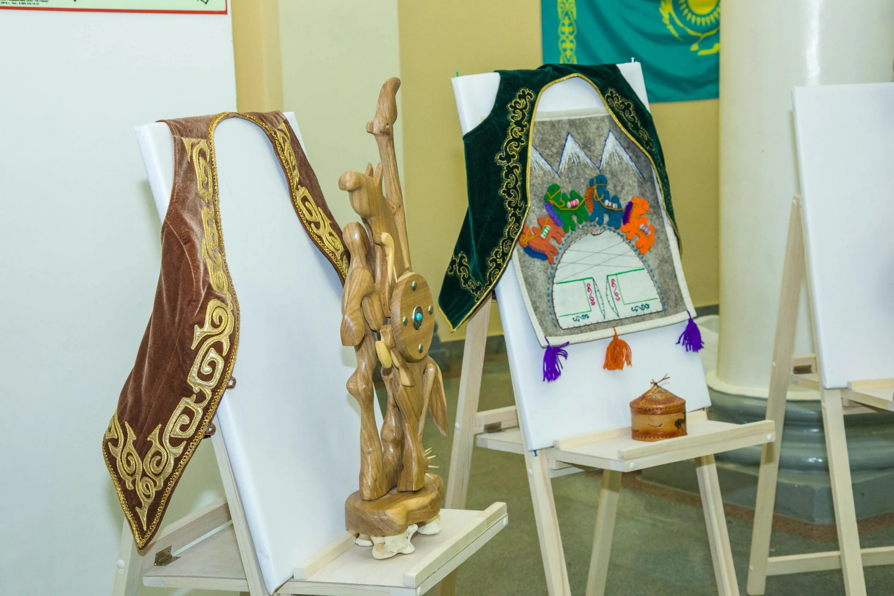 Дню независимости выставки. Поделки на день независимости. поделка на день республики казахстан. поделки на день независимости рк. поделка на независимости казахстана.