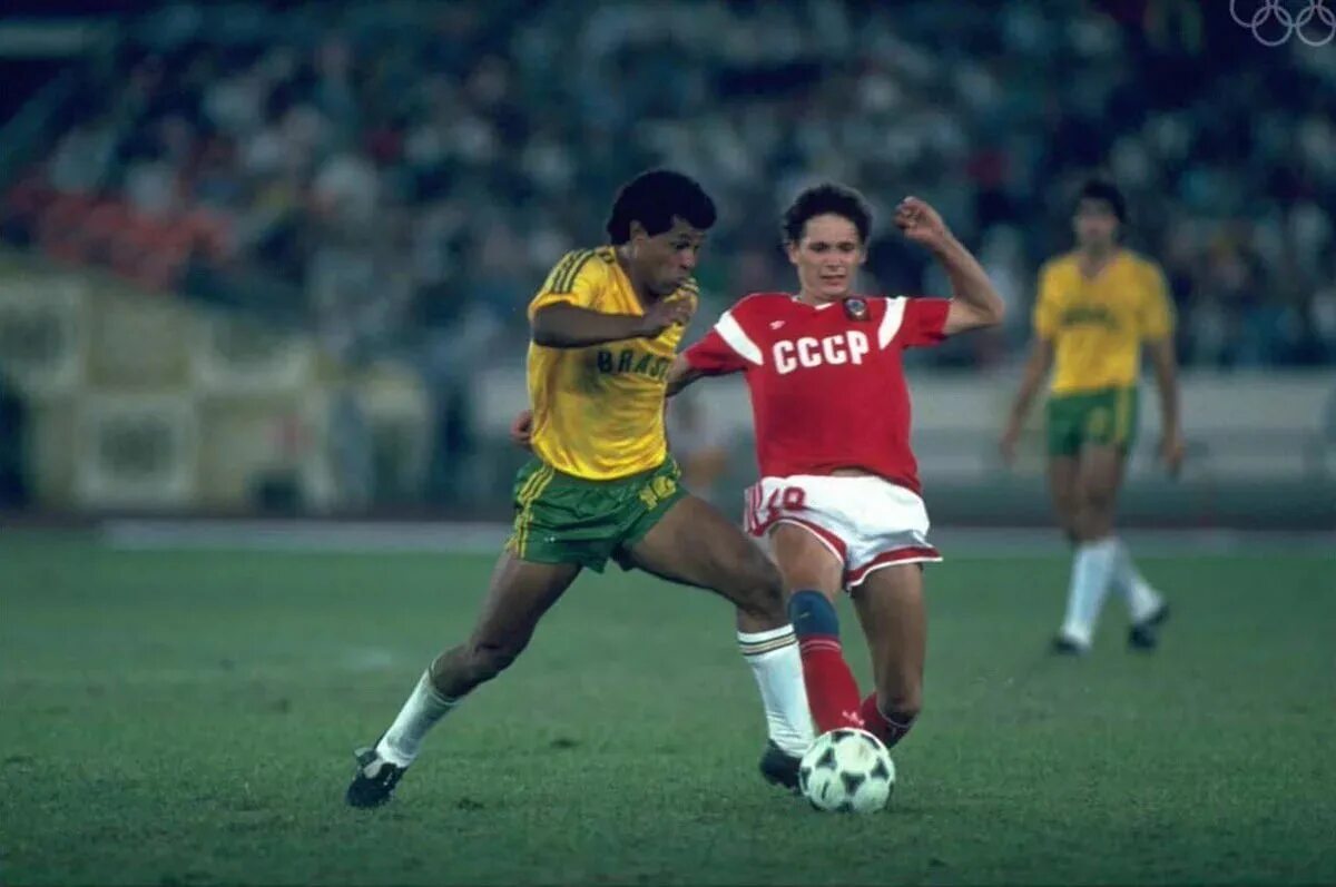 Олимпийская сборная по футболу 1988 год. Олимпийская сборная по футболу 1988 год