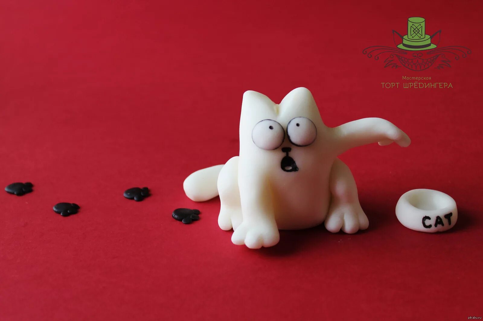 кот из лёгкого пластилина. фигурки из мягкого пластилина милые. кот из пластилина. лепка кота. лепим котика из воздушного пластилина.