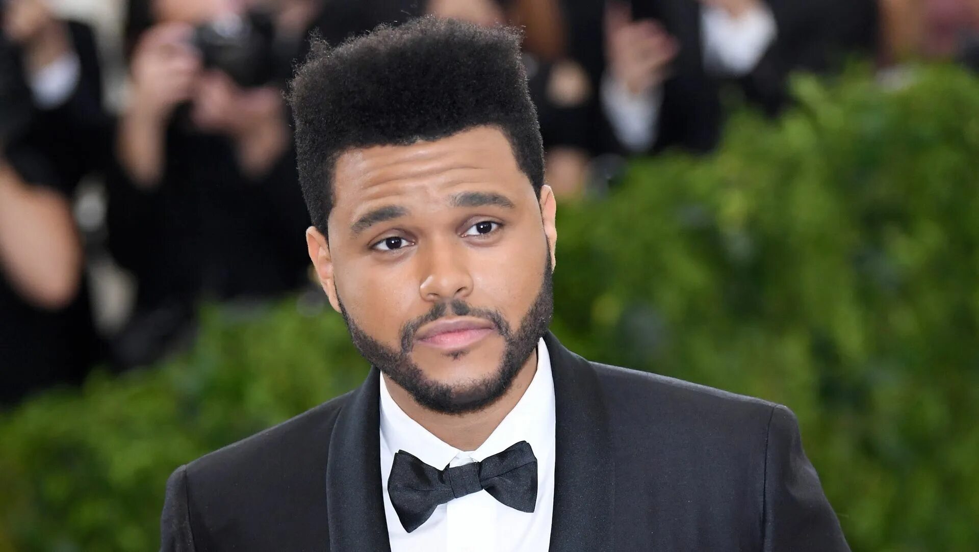 Weeknd name. Абель тесфайе. the weeknd (абель тесфайе). the weeknd 2025. эйбел тесфайе 2025.