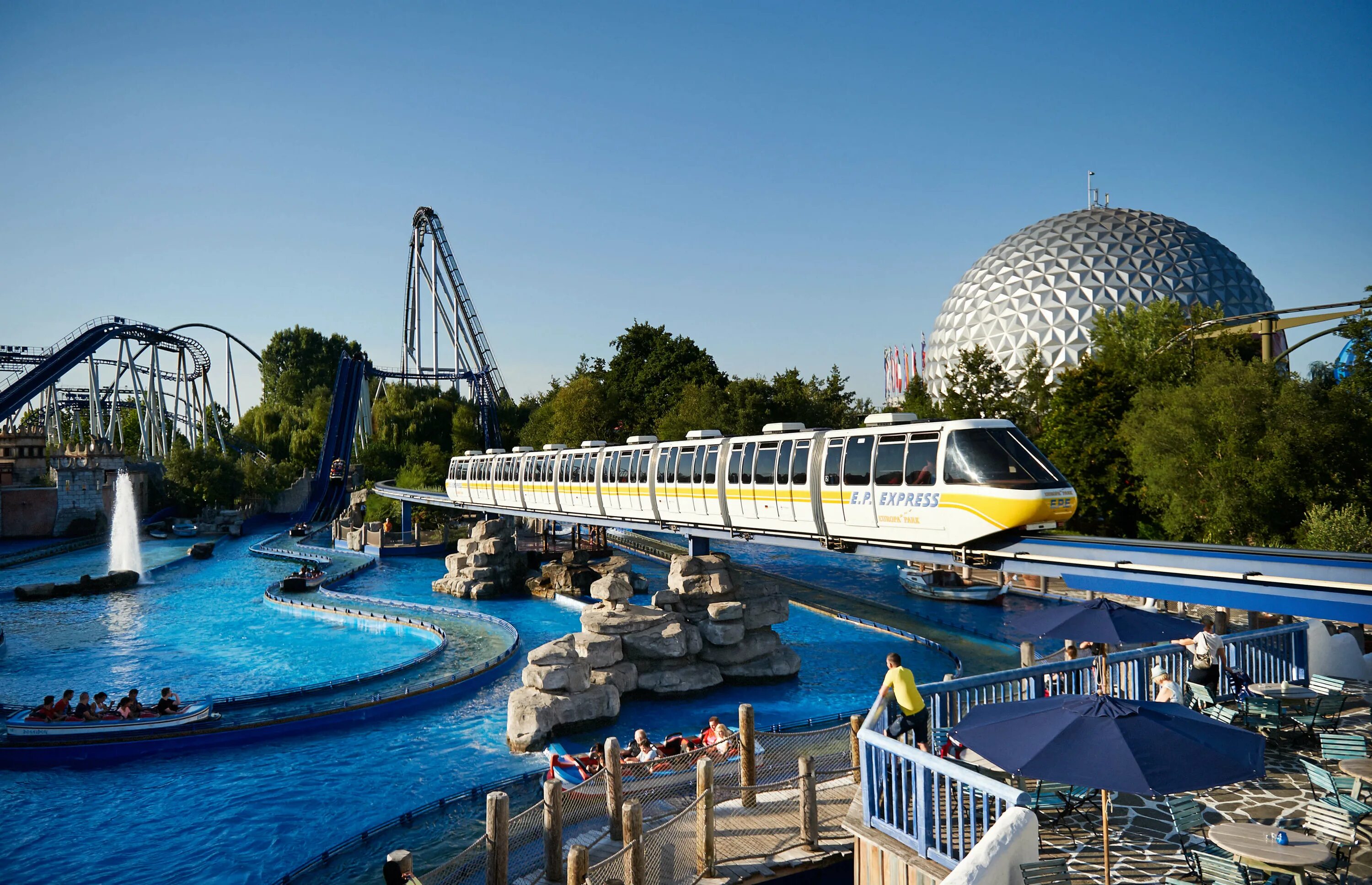 Достопримечательности развлечения. Европа-парк / Europa-Park. Europa-Park (Руст, Германия). Парк аттракционов Германия Европа парк. Парк развлечений Европа-парк в Русте Германия.