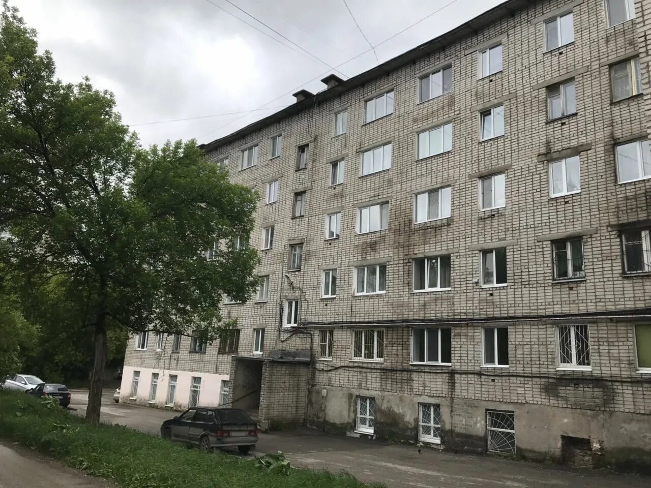 николая быстрых 17 пермь. годы постройки домов пермь. годы постройки домов пермь. пермь 1980 год. брежневка 5 этажка кирпичный дом 5 этажей.